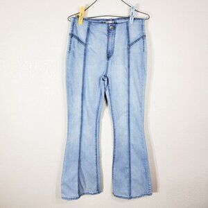 SO Goods For Life Womens Light Blue High Rise Flare Jeans Size 9/29W Cotton Blen